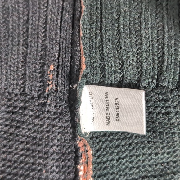 superdown Shiny Rose Off-the-Shoulder Sweater - Picture 9 of 9